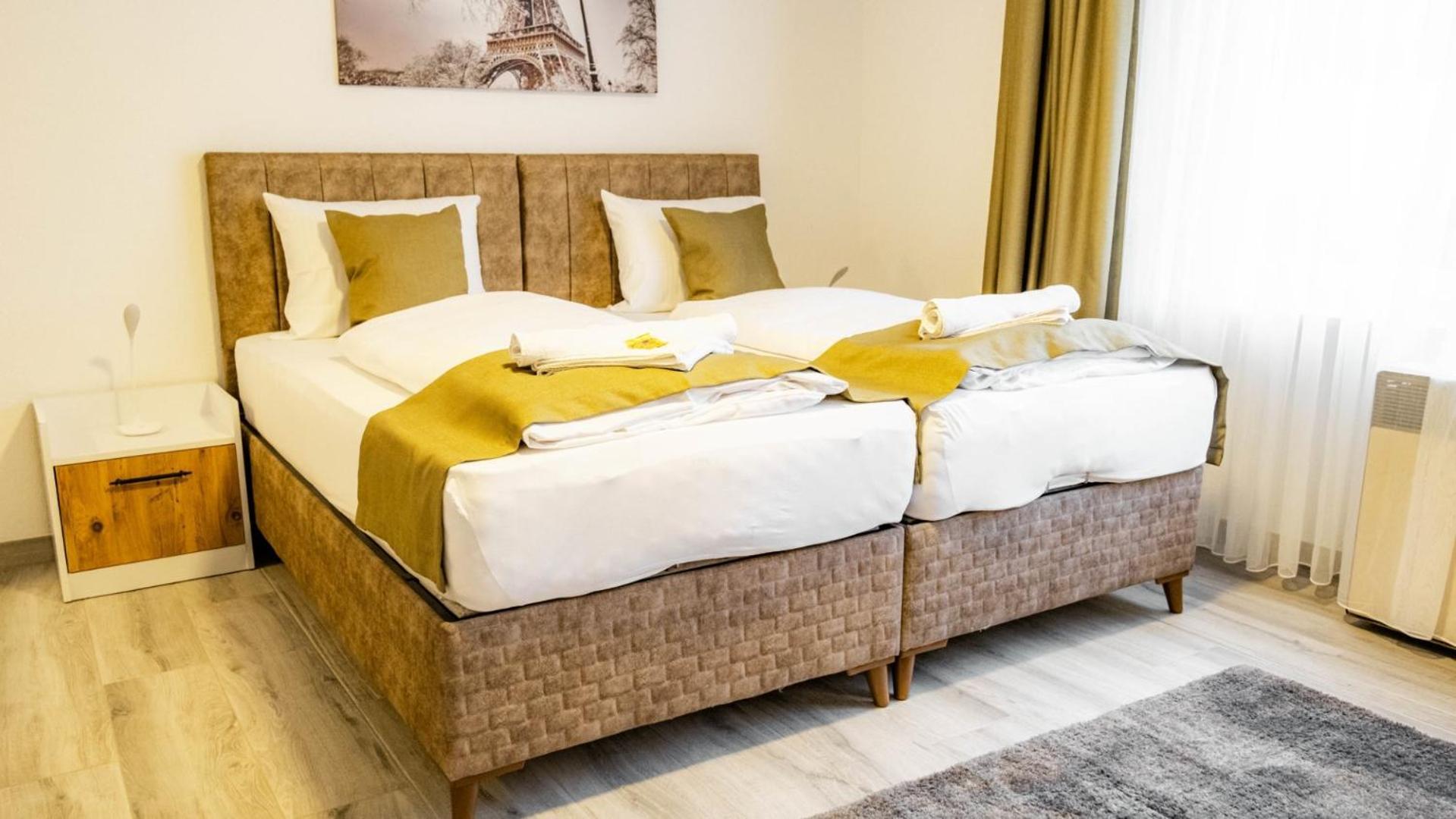 וייבלינגן E&B Apartments Waiblingen מראה חיצוני תמונה